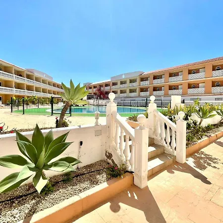 Estudio, Freewifi Y Piscina, Bien Comunicado En Tenerife Sur *
