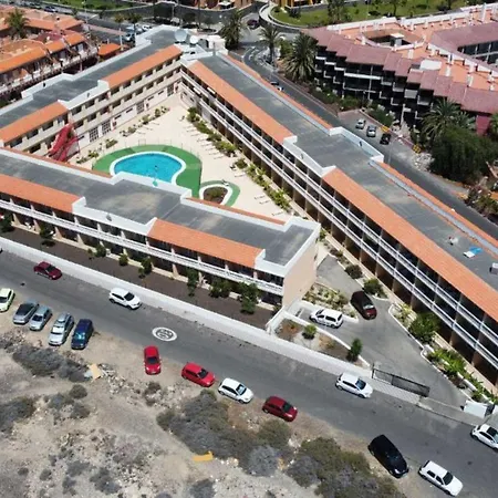 Estudio, Freewifi Y Piscina, Bien Comunicado En Tenerife Sur *