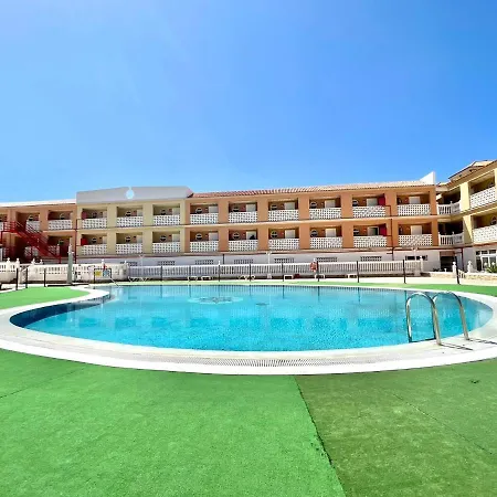 Estudio, Freewifi Y Piscina, Bien Comunicado En Tenerife Sur 아파트 *